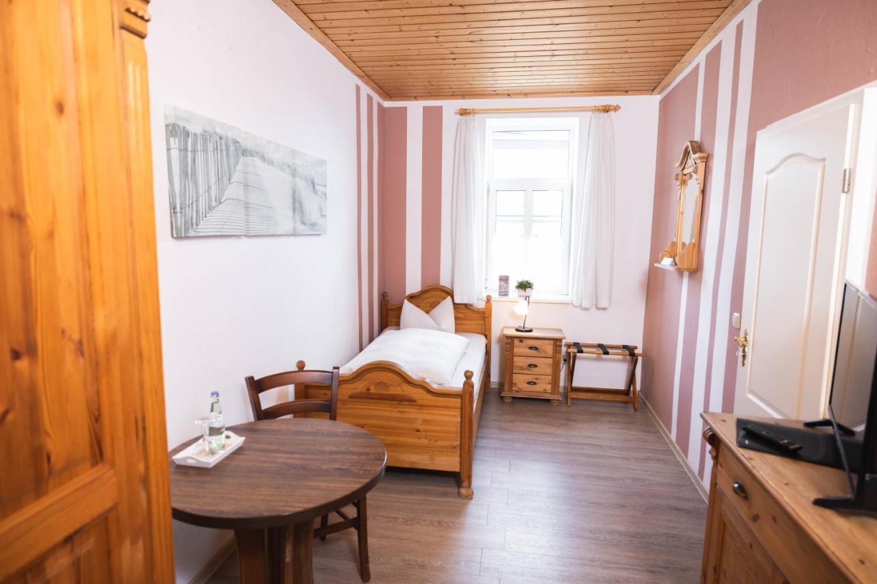 Pension Friedrichshof Bad Klosterlausnitz Εξωτερικό φωτογραφία